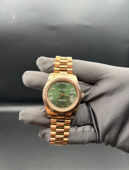 MOD DAY DATE OLIVE OR ROSE