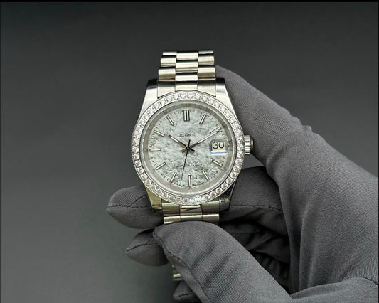 MOD DATE JUST MARBRÉ SERTIE